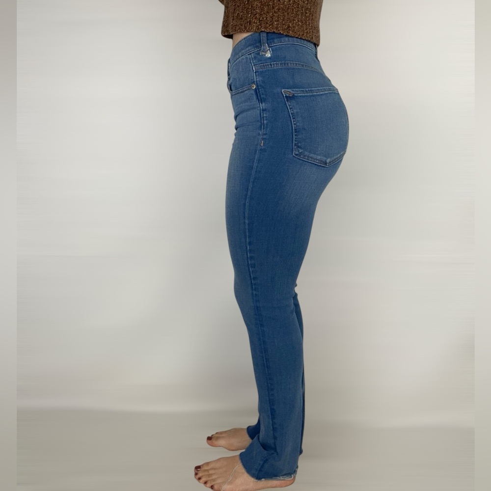 EXPRESS High Rise Skyscraper Stretchy Slim Bootcut Jeans Size 4 - Picture 5 of 9